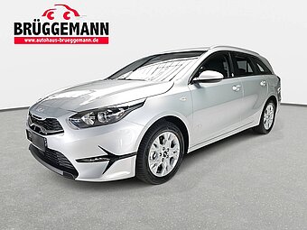 KIA CEED SW 1.5 T-GDI DCT7 VISION MJ25 KOMFORT+