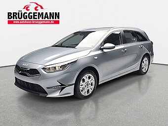 KIA CEED SW 1.5 T-GDI VISION MJ25 KOMFORT+